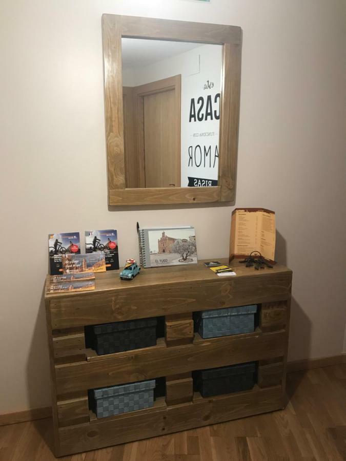 Apartamento Turistico “El Yugo” Arguedas Bagian luar foto