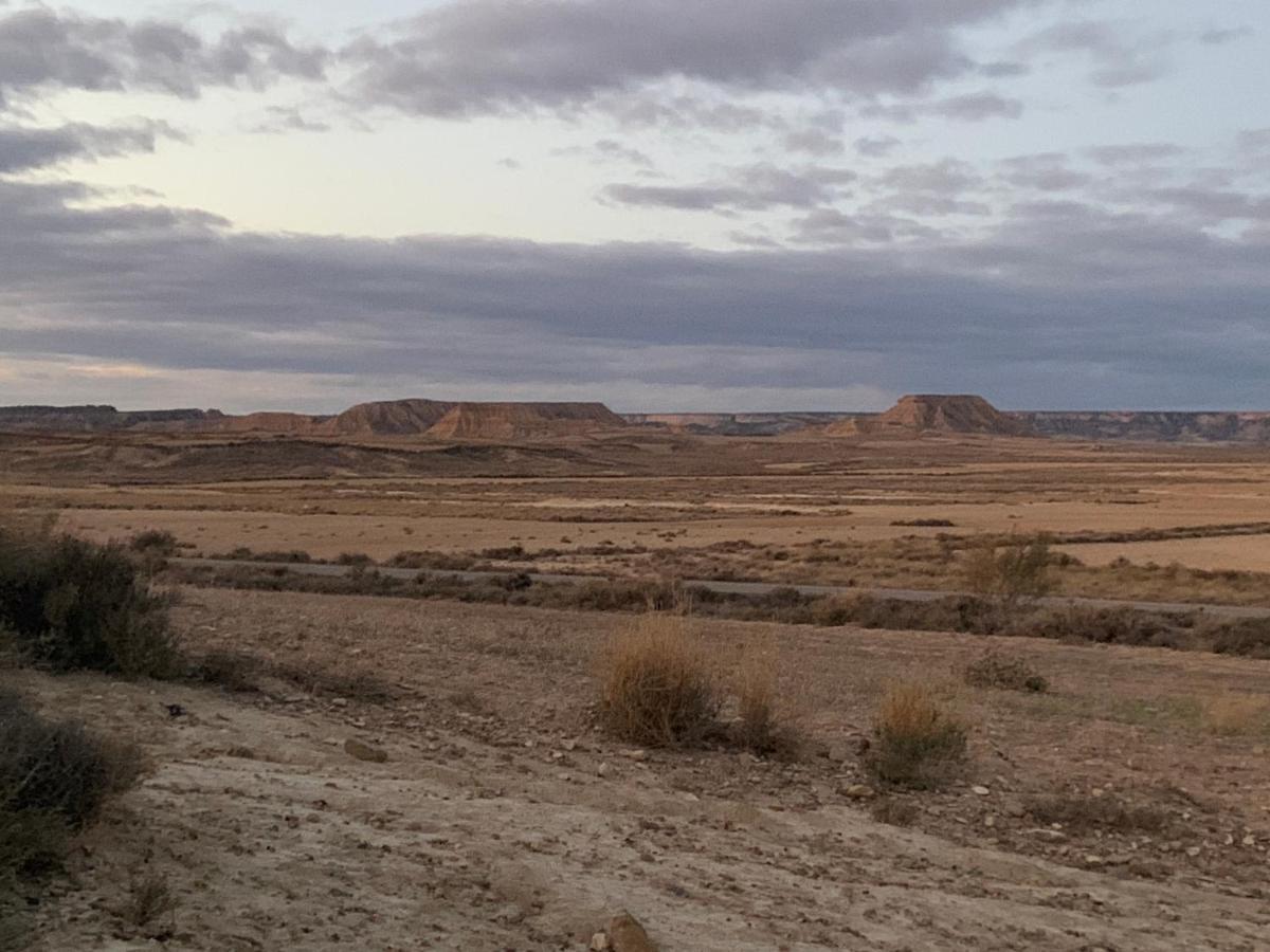 Apartamento Turistico “El Yugo” Arguedas Bagian luar foto